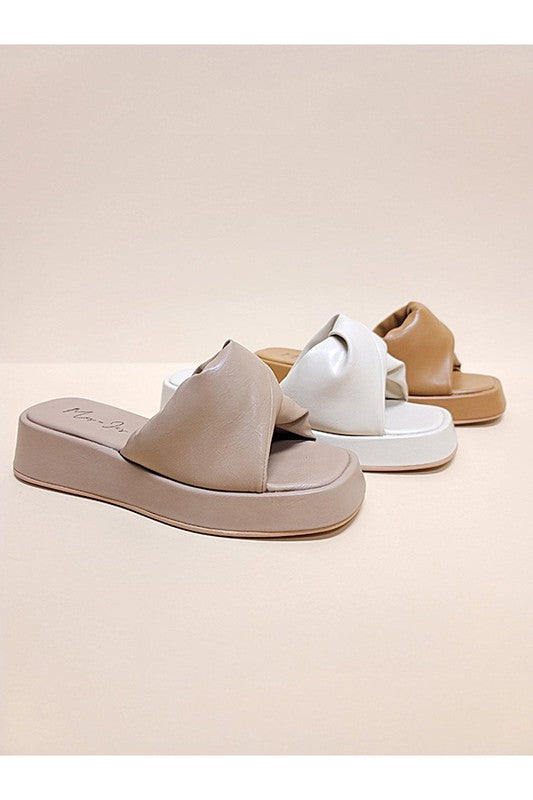 Amelia Platform Sandals