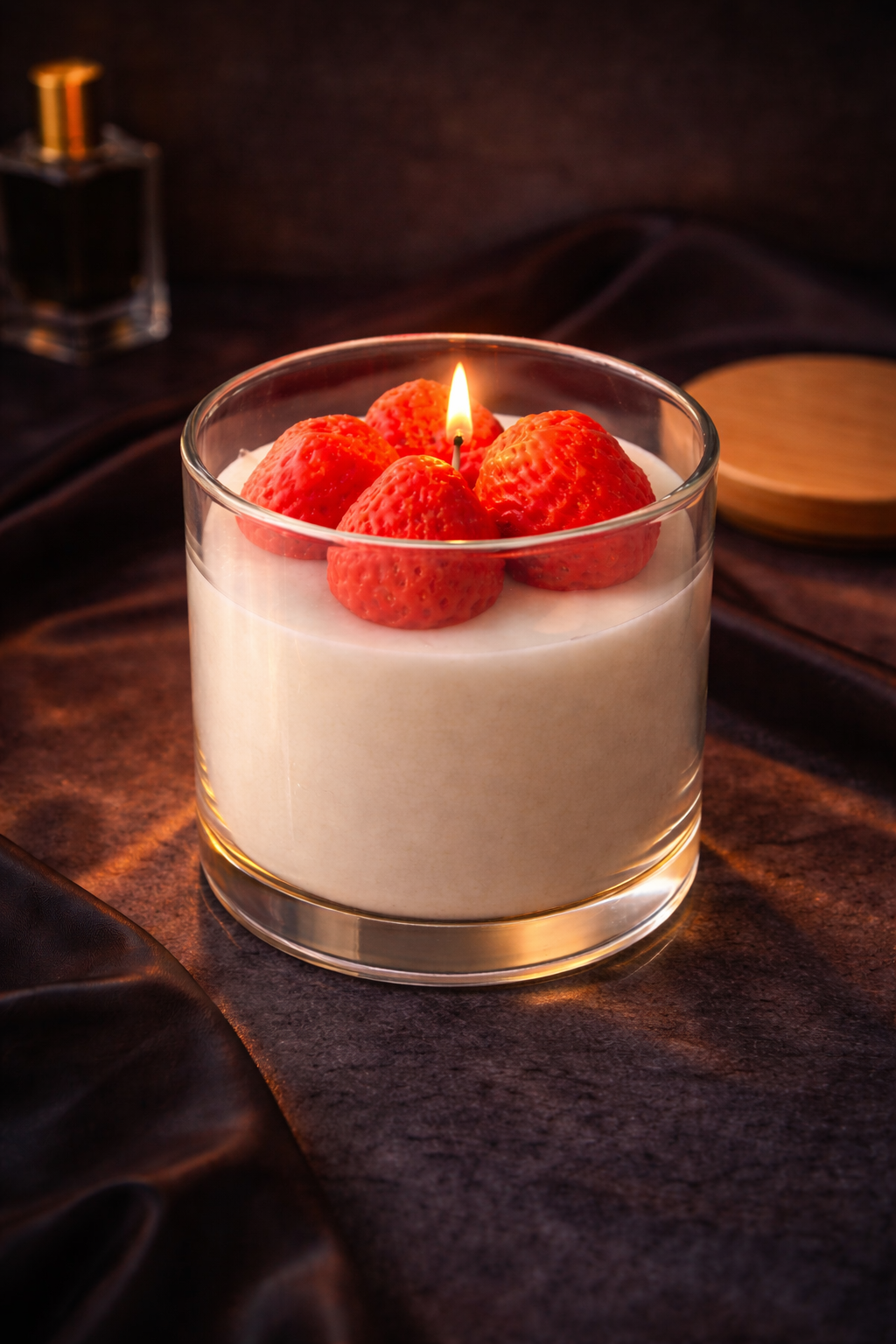 Lychee Velvet Crème – Handcrafted Dessert Candle